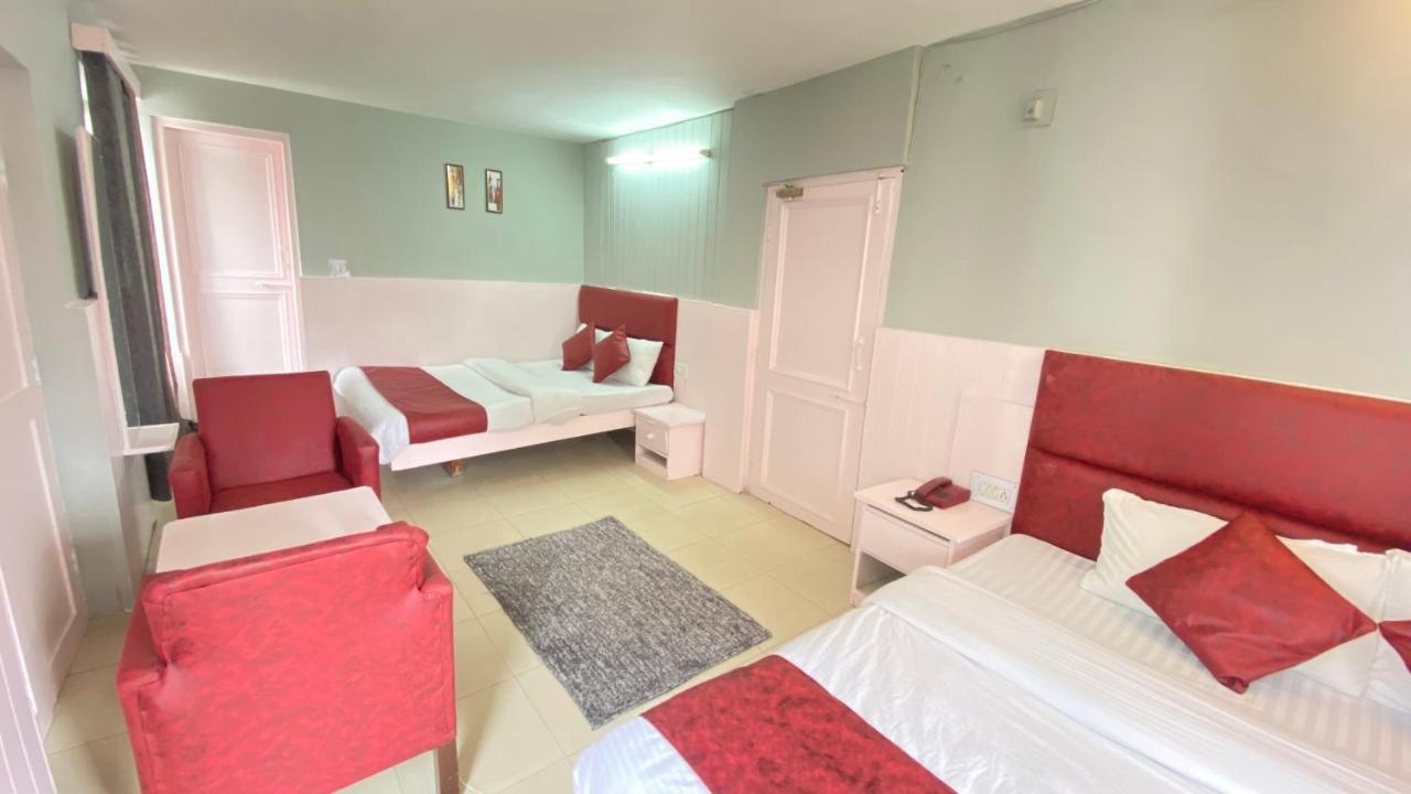 Hotel Meadows View, Near Mall Road Manali Esterno foto